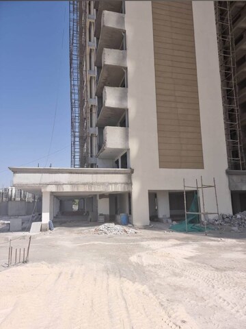 2 BHK Apartment For Sale in Pareena Coban Residences, Sector 99a