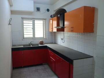 Kitchen in 3 BHK Builder Floor at Bptp Park 81, Sector 81 – for Sale