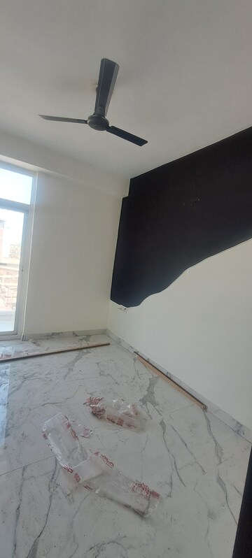 2.5 BHK Builder Floor For Sale in Sector 73