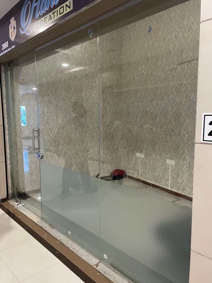 undefined, rustomjee-eaze-zone-mall Commercial Office Space 186 Sq.Ft. In Malad West Mumbai 7305720