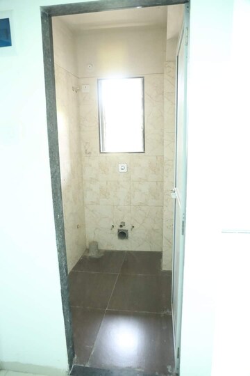 Bathroom in 2 BHK Apartment at Agarwal And Doshi Complex, Vasai West – for Sale