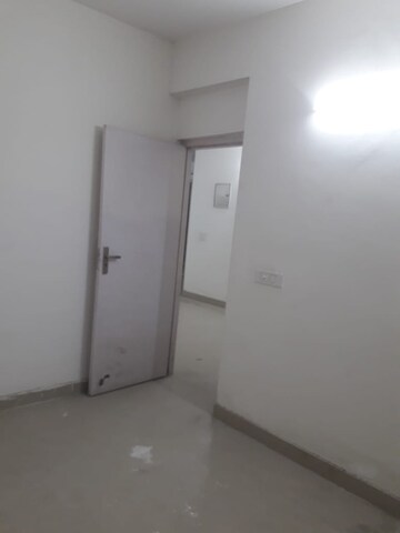 Room in 3 BHK Builder Floor at Puri Vip Floors, Sector 81 – for Sale
