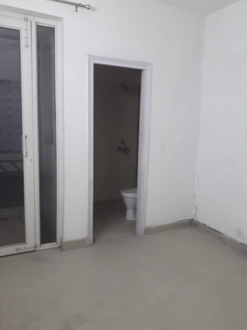 Room in 3 BHK Builder Floor at Puri Vip Floors, Sector 81 – for Sale