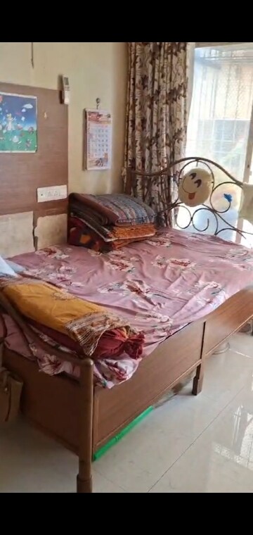 Bedroom in 1 BHK Apartment at Mca  Gopeshwar Apartment, Andheri East – for Sale
