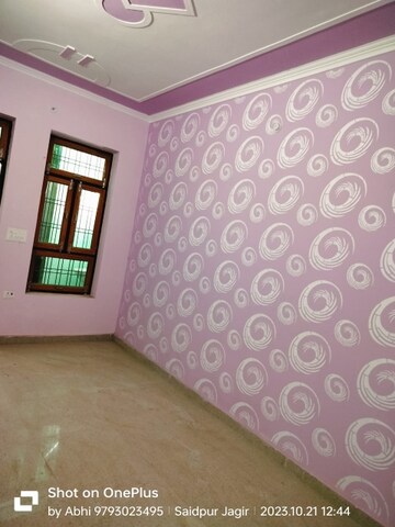 Room in 3 BHK Independent House at Jankipuram – for Sale