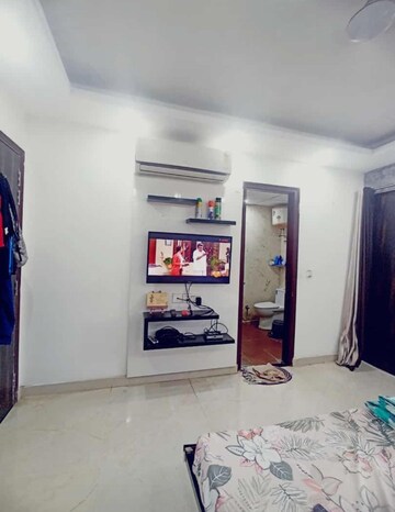 Furnished Amenities in 2 BHK Apartment at Sector 13, Dwarka – for Sale
