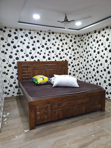 Room in 2 BHK Apartment at Rohini – for Sale