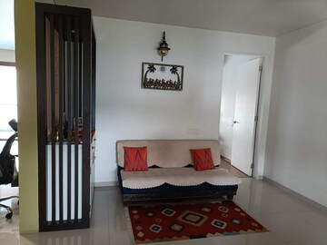Bedroom in 5 BHK Apartment at Panchshil One North, Magarpatta City – for Sale