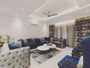 Living Room in 4 BHK Apartment at DLF The Belvedere Park, Sector 24 – for Sale