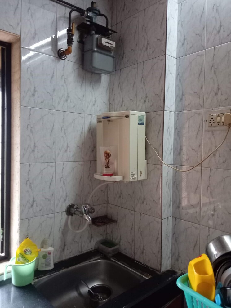 Bathroom, chouhan-empire 2 Bedroom 750 Sq.Ft. Apartment In Jogeshwari West Mumbai 7306454