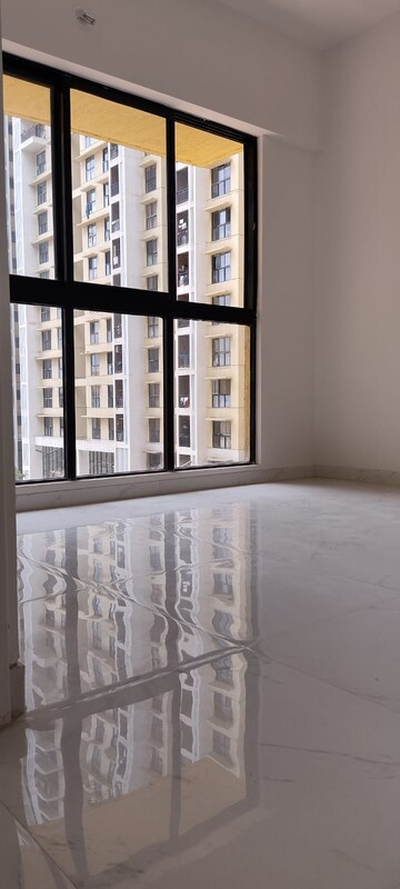 Room in 2 BHK Apartment at Runwal My City, Dombivli East – for Sale