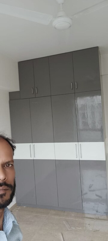 Furnished Amenities in 1 BHK Apartment at Signature Global Synera, Sector 81 – for Sale