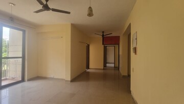 Room in 3.5 BHK Apartment at Unitech Uniworld Gardens 2, Sector 47 – for Sale