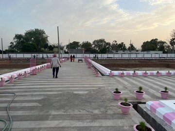  Plot – Exterior View View at Kanpur Road - for Sale
