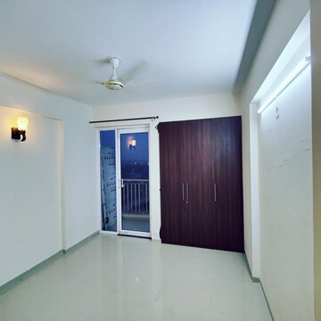 Room in 1 BHK Apartment at Wave Dream Homes, Dasna – for Sale