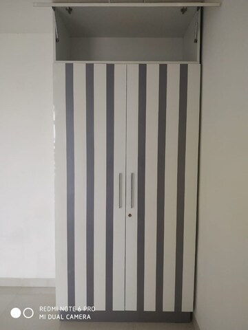 Building Lobby in 2 BHK Apartment at Signature Global Synera, Sector 81 – for Sale