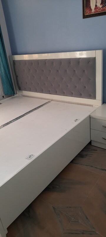 Room in 2 BHK Apartment at Signature Global Synera, Sector 81 – for Sale