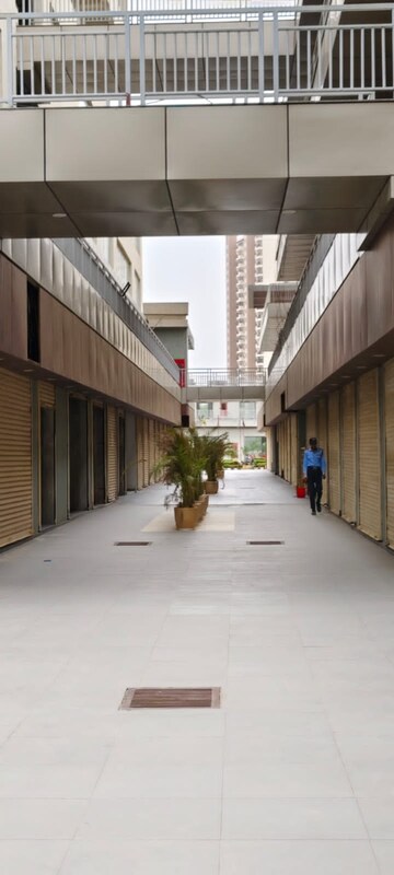  Shop – Exterior View View at V Square Oodles Skywalk, Sector 83 - for Rent