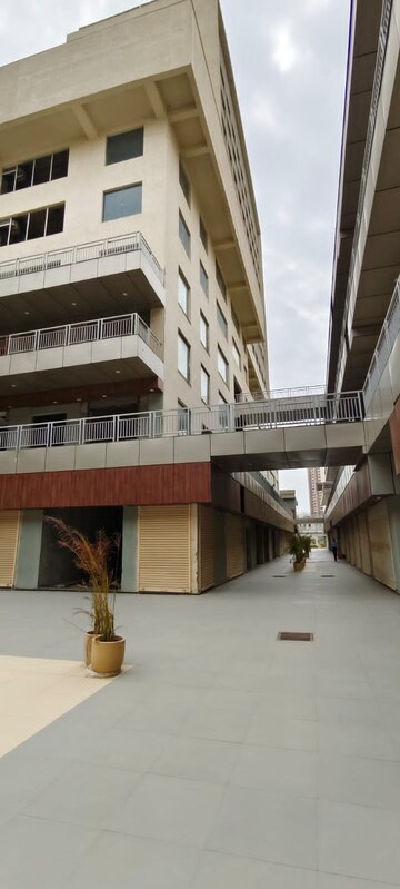  Shop – Exterior View View at V Square Oodles Skywalk, Sector 83 - for Rent