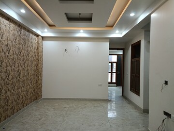 Building Lobby in 3 BHK Builder Floor at Laxman Vihar – for Sale