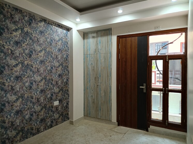 Room, laxman vihar 3 Bedroom 950 Sq.Ft. Builder Floor In Laxman Vihar Gurgaon 7307326