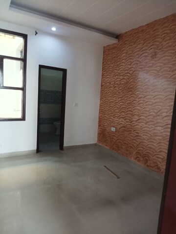 2 BHK Apartment For Sale in Dhakoli