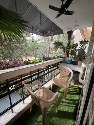 Balcony in 5 BHK Builder Floor at Huda CGHS, Sector 56 – for Sale