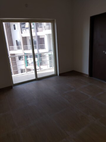 Room in 3 BHK Apartment at Ramayan Heights, Bagli Village – for Sale