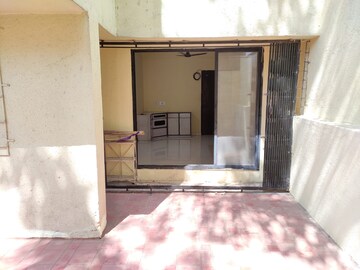 Bedroom in 1 BHK Apartment at Thane West – for Sale