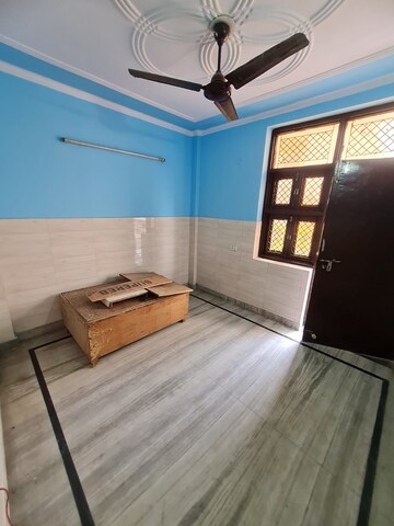 Bedroom in 3 BHK Builder Floor at Dwarka Mor – for Rent