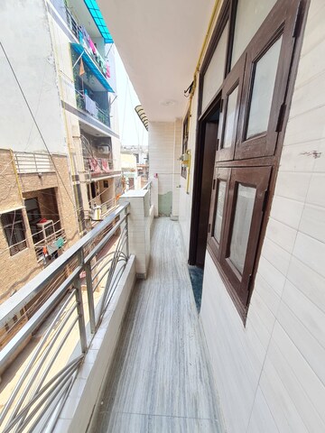 Balcony in 3 BHK Builder Floor at Dwarka Mor – for Rent