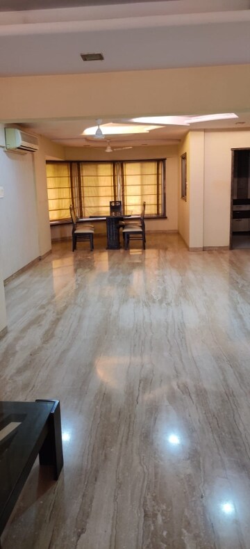 Room in 2 BHK Apartment at Rajasthan CHS, Andheri East – for Sale