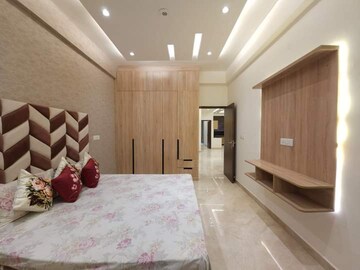 Parking in 3 BHK Builder Floor at Peer Mucchalla – for Sale