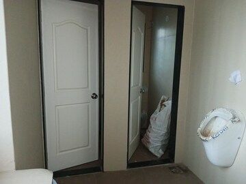 Building Lobby in  Office Space in IT/SEZ at Marol Industrial Area Andheri, Andheri East – for Sale