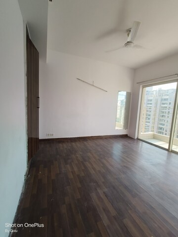 2 BHK Apartment For Sale in Jaypee Greens Kosmos, Sector 134