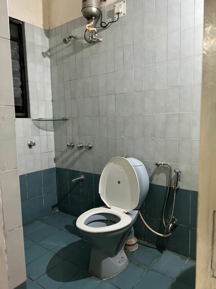 Attached Bathroom, todkar-garden 2 Bedroom 1100 Sq.Ft. Apartment In Bibwewadi Pune 7308517