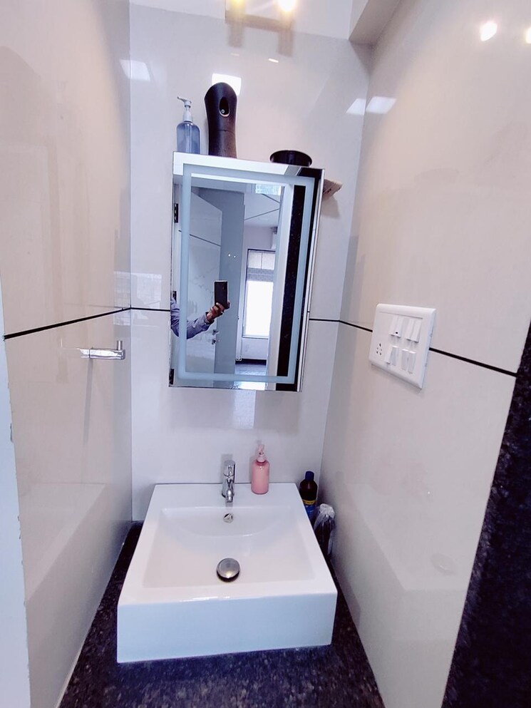 Bathroom, mahesh-ellanza 3 Bedroom 1190 Sq.Ft. Apartment In Vadgaon Budruk Pune 7308566