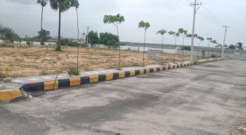  Plot For Sale in Hydershakote