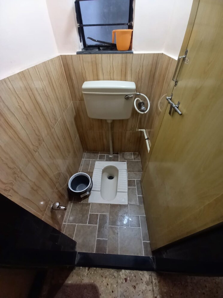 Bathroom, pleasant-park 1 Bedroom 560 Sq.Ft. Apartment In Wanowrie Pune 7309008