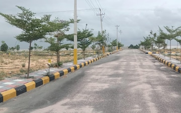 Plot For Sale in Jalapalli