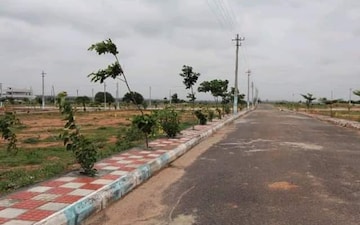 Plot For Sale in Jangampalle