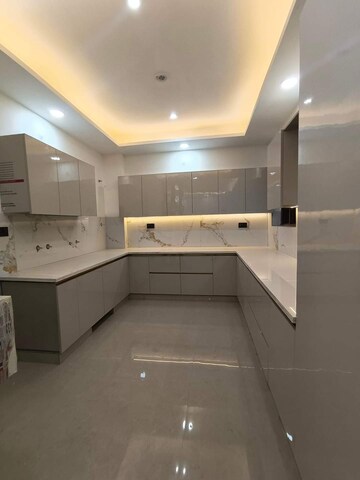 Kitchen in 3.5 BHK Builder Floor at Sainik Colony – for Sale