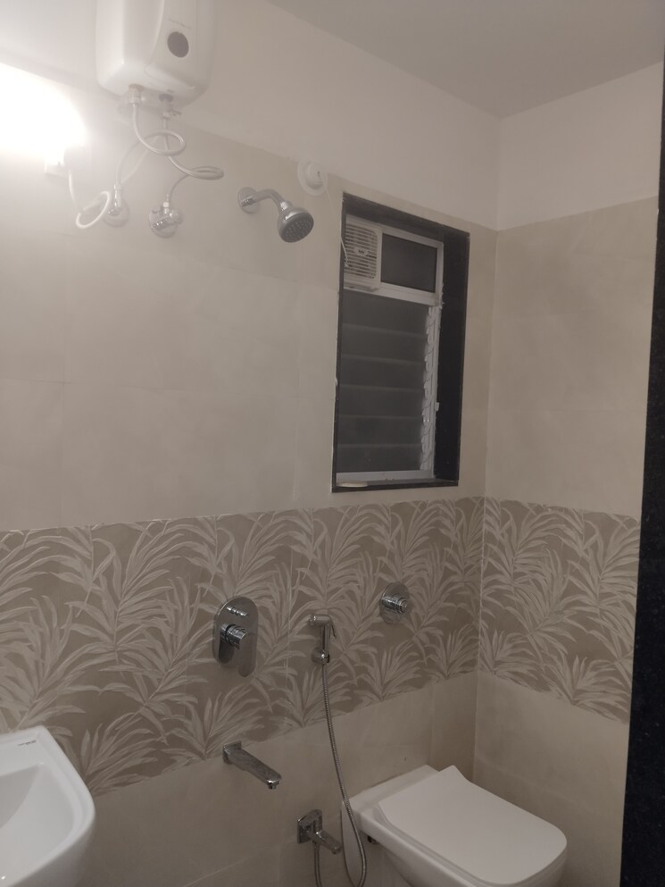 Bathroom, mohite-marvel 1 Bedroom 454 Sq.Ft. Apartment In Ghatkopar East Mumbai 7309202