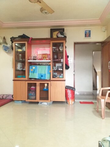 Furnished Amenities in 1 BHK Apartment at Dahisar East – for Sale