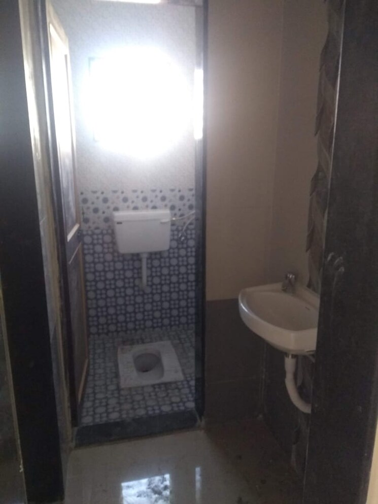 Bathroom, shakuntala-apartment 1 Bedroom 650 Sq.Ft. Apartment In Dhayari Pune 7309439