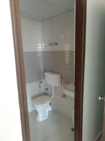 Bathroom in 2 BHK Apartment at Signature Orchard Avenue 2, Sector 93 – for Rent
