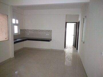 2 BHK Apartment For Rent in Signature Orchard Avenue 2, Sector 93