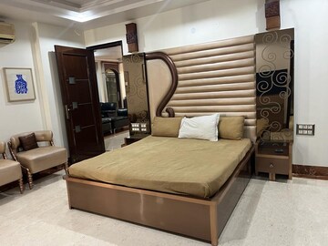 4 BHK Builder Floor For Sale in Pitampura