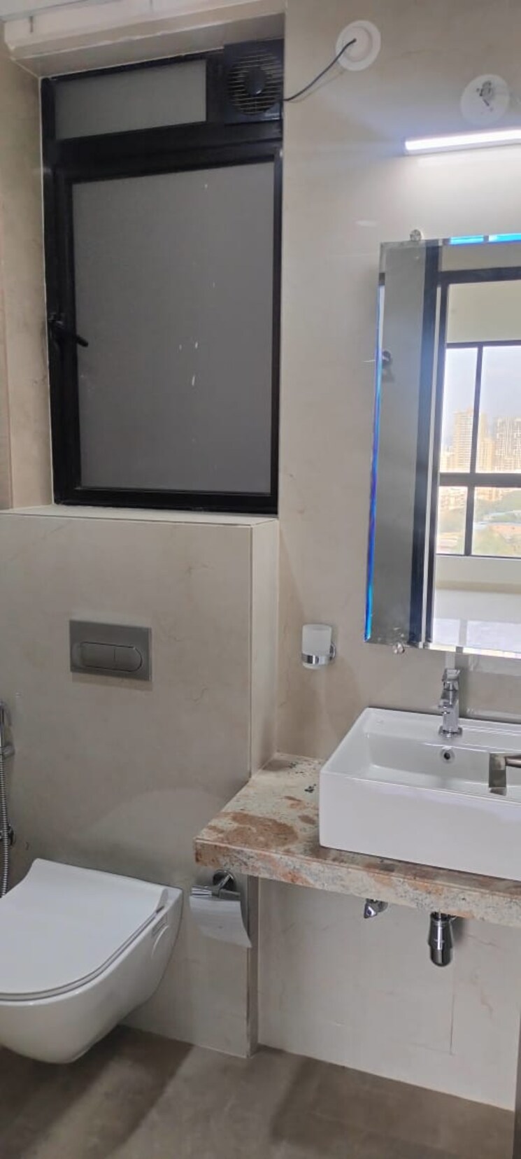 Bathroom, kaveri-tower-andheri-west 1 Bedroom 480 Sq.Ft. Apartment In Andheri West Mumbai 7309948