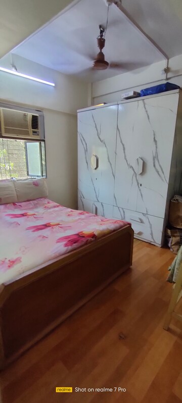 Master Bedroom in 1.5 BHK Apartment at Andheri East – for Sale